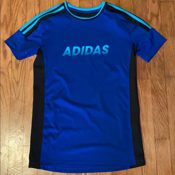 Adidas T-shirt - Picture 1 of 2